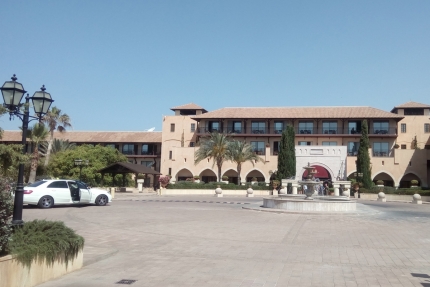 Отель Elysium в Като Пафосе